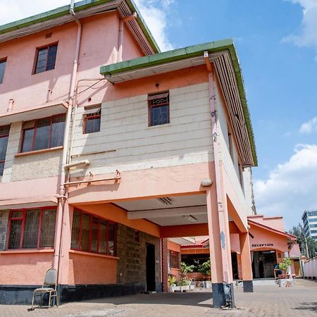 Jupiter Guest House - Parklands ナイロビ エクステリア 写真